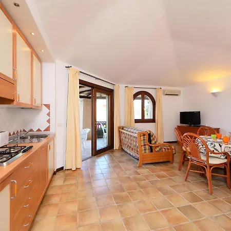 Corbezzolo 11 - Vista Village By Interhome * بورتو سان باولو